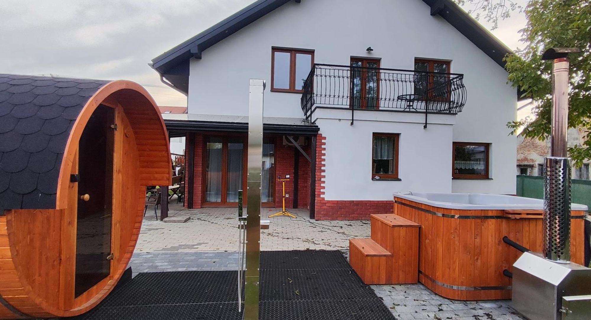 U Janka Trzeciego 6 Sauna & Jacuzzi Oleszyce Exterior foto